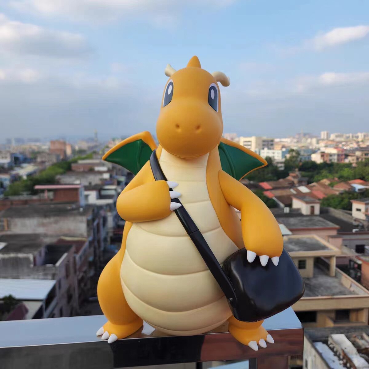 Dragonite Pokémon PVC Figurine 40cm – Street Style with Crossbody Bag | HOMEINA
